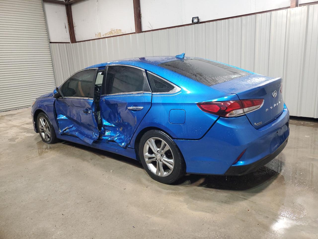 2018 Hyundai Sonata - Image 2