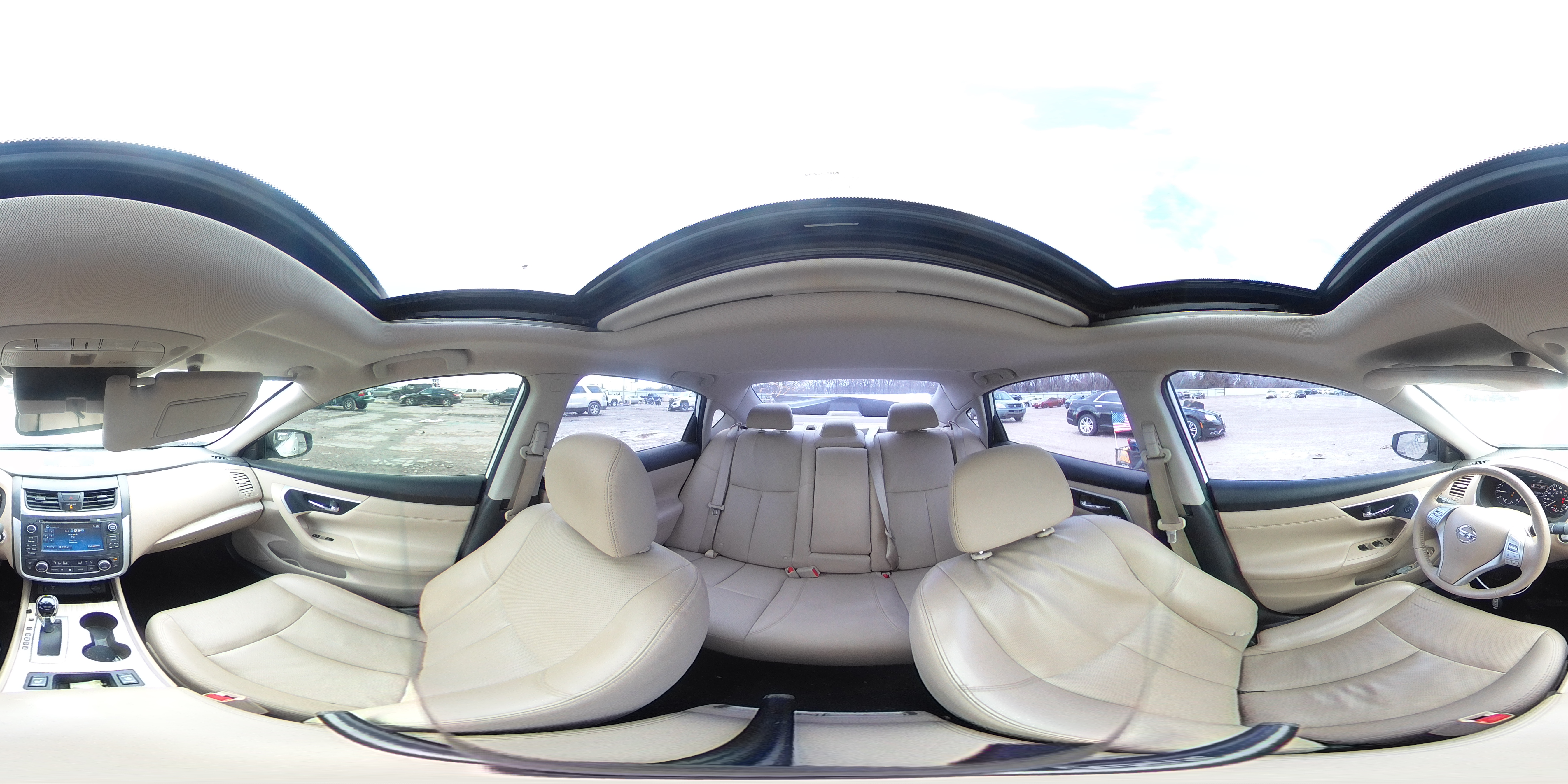 2016 Nissan Altima - Image 13