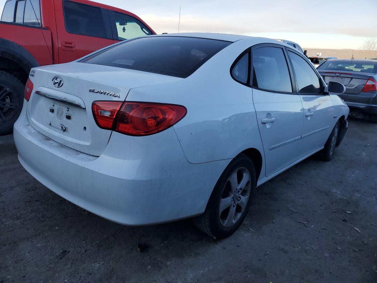 2007 Hyundai Elantra - Image 3