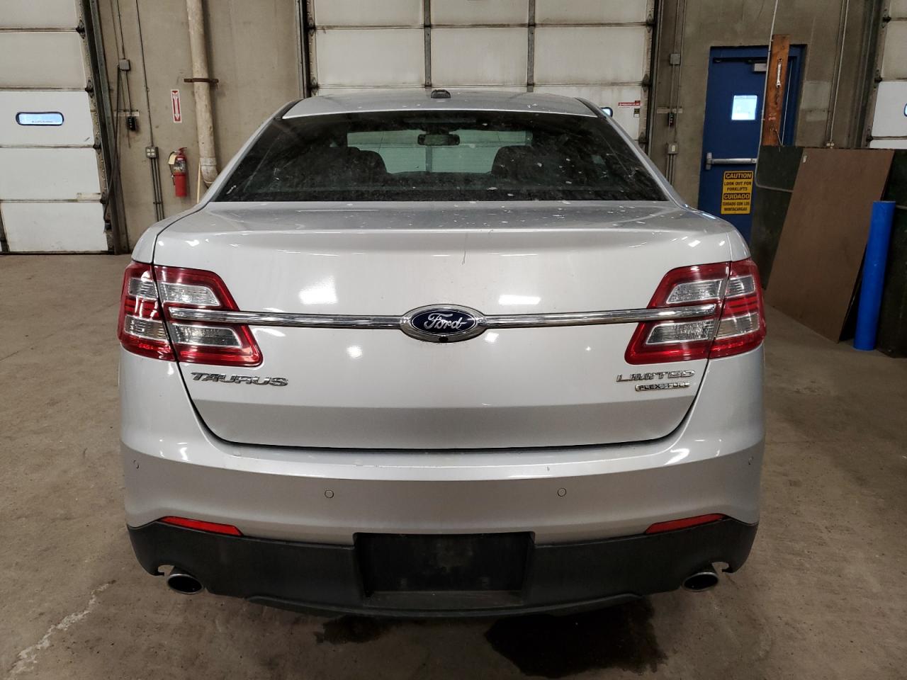 2013 Ford Taurus - Image 6