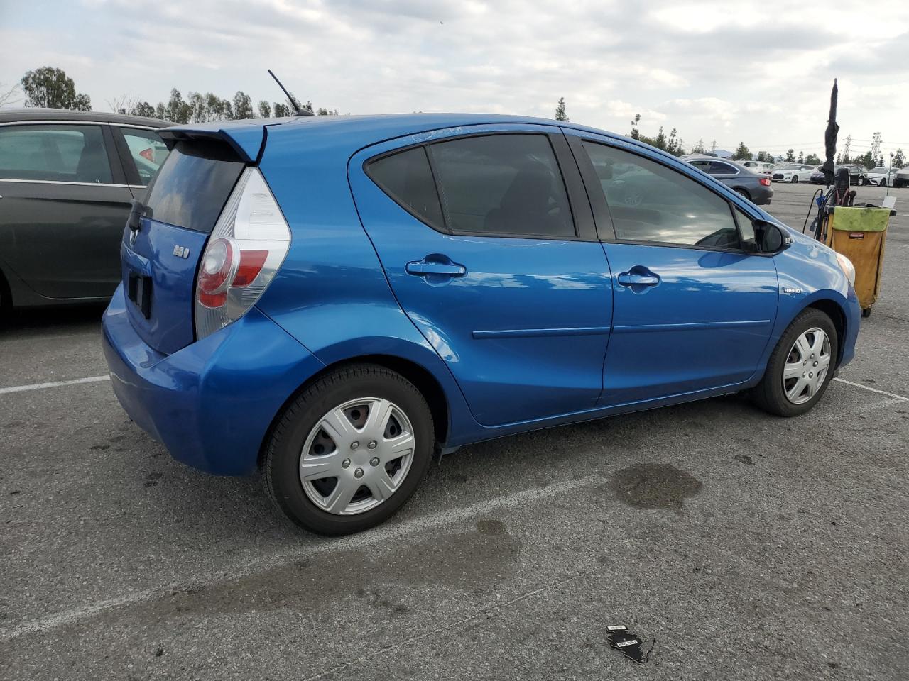 2014 Toyota Prius - Image 3