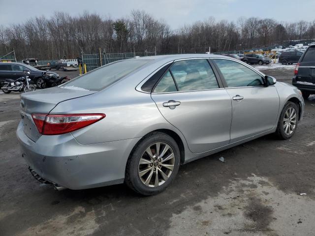  TOYOTA CAMRY 2015 Silver