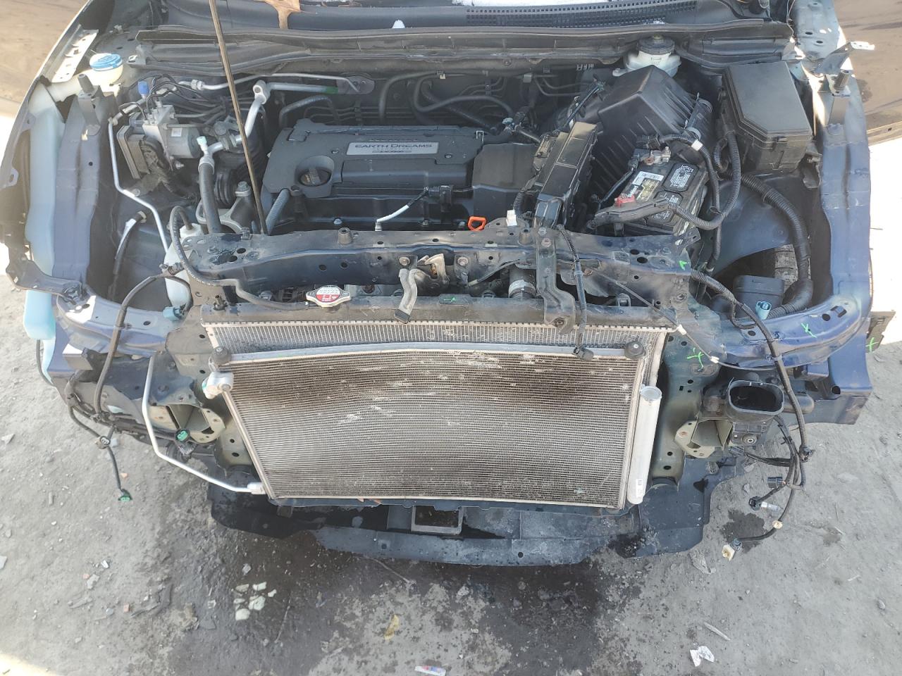 2015 Honda CR-V - Image 12