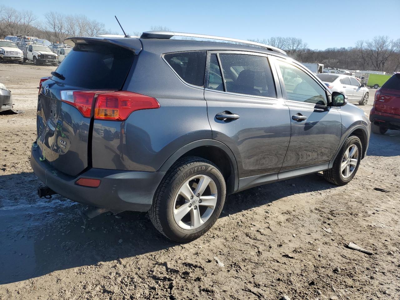 2013 Toyota RAV 4 - Image 3