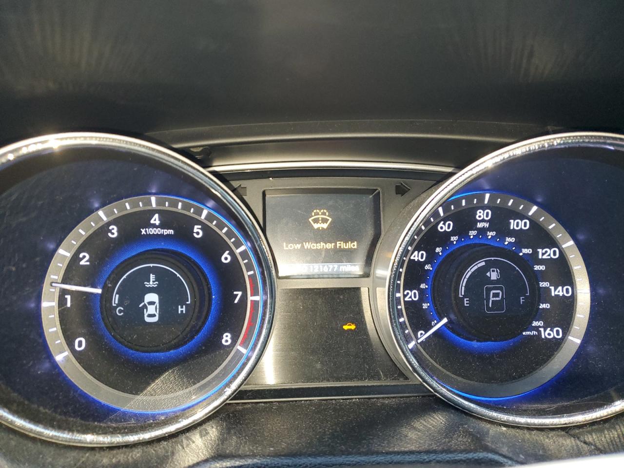 2014 Hyundai Sonata - Image 9