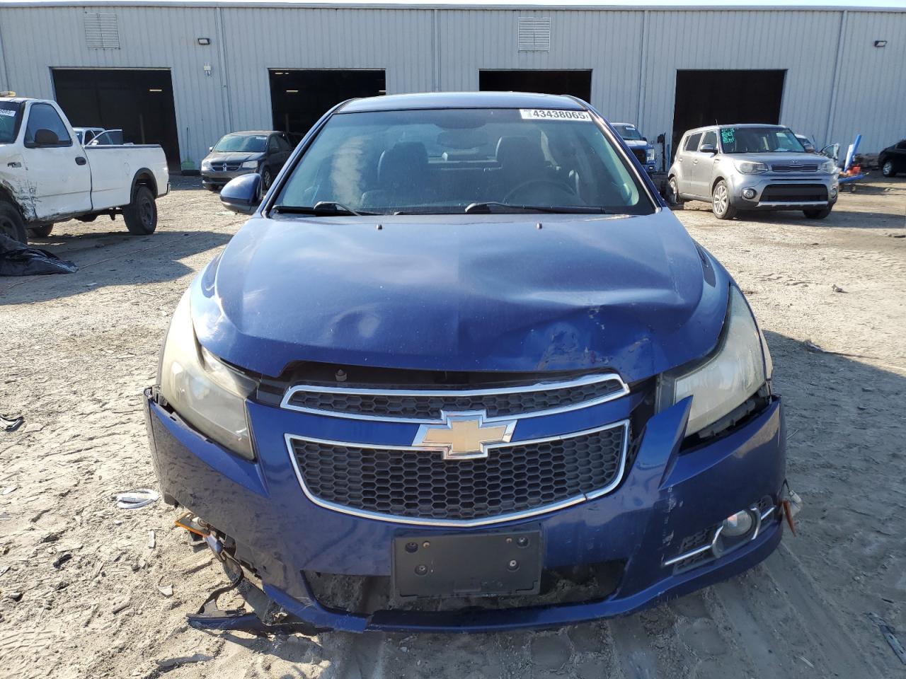 2013 Chevrolet Cruze - Image 5