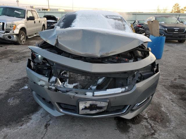 Sedans CHEVROLET IMPALA 2017 Szary