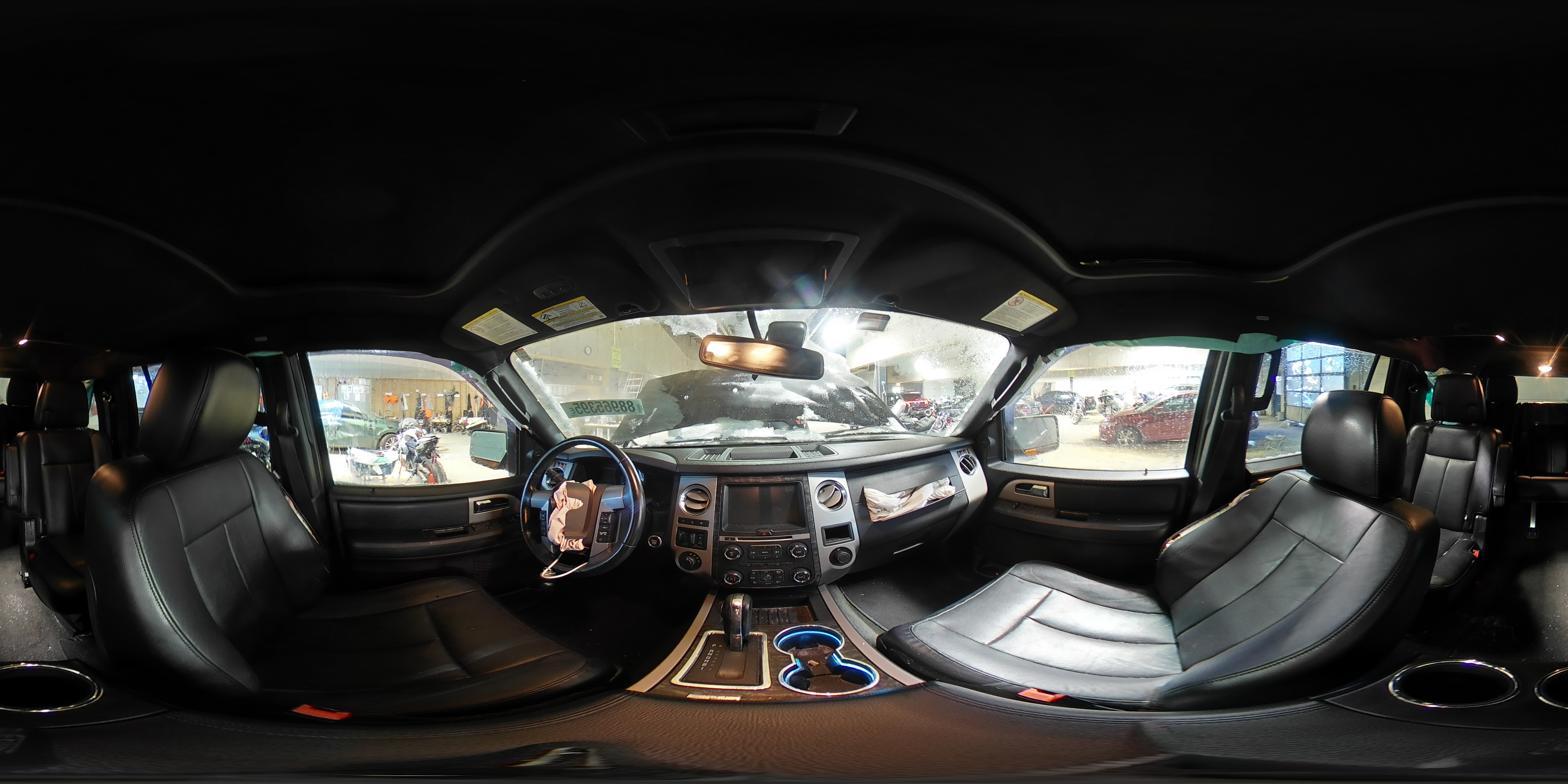 2015 Ford Expedition - Image 14