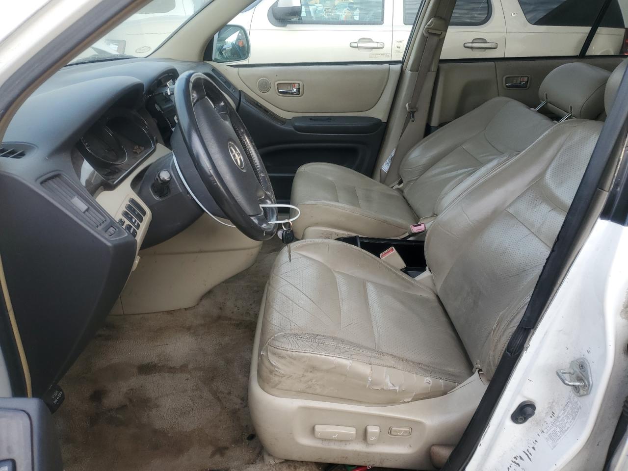 2001 Toyota Highlander - Image 7
