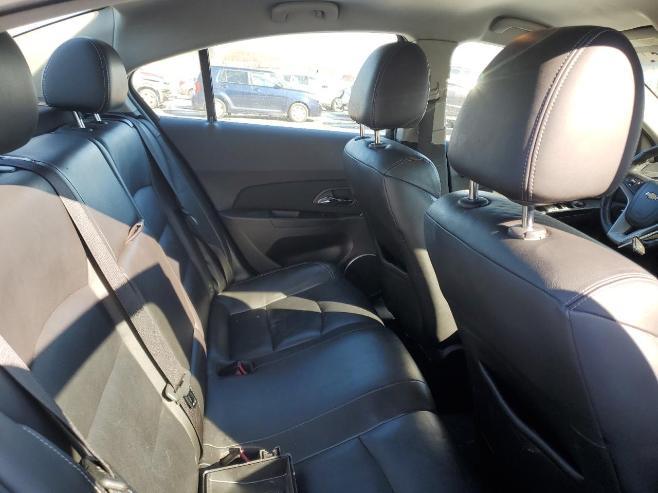 2012 Chevrolet Cruze - Image 10