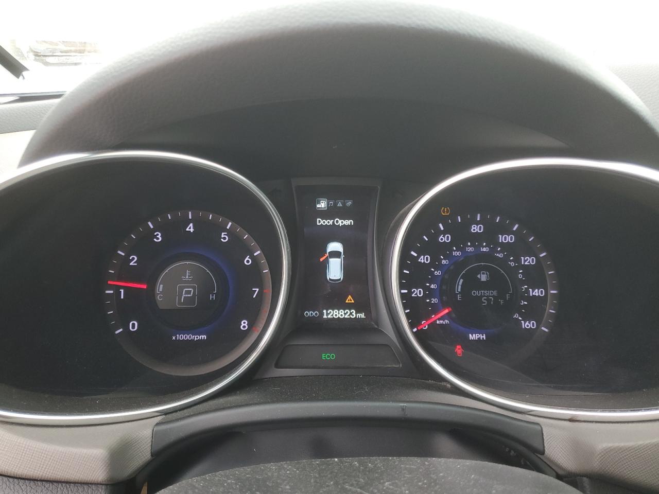 2014 Hyundai Santa Fe - Image 9