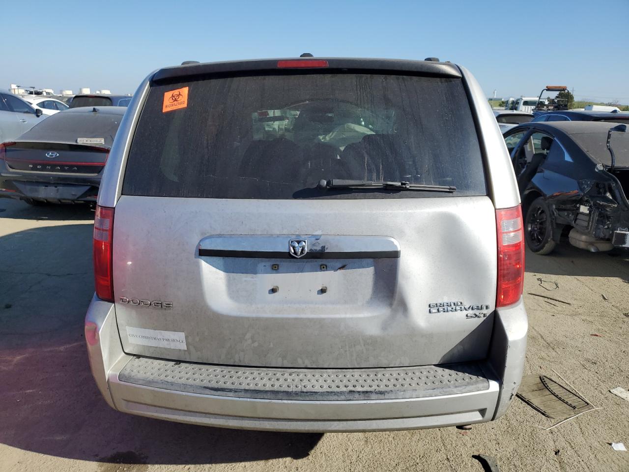 2010 Dodge Caravan - Image 6