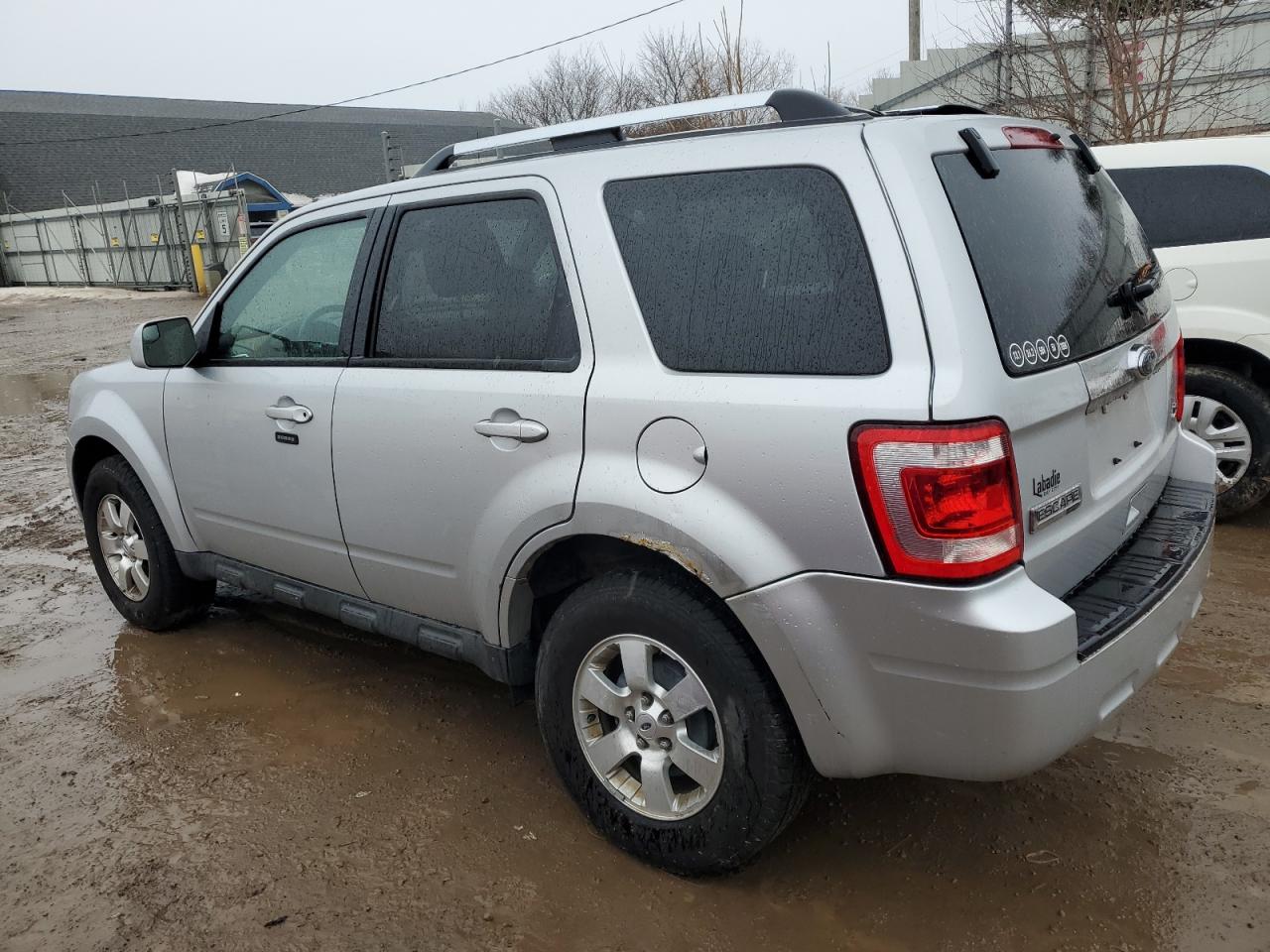 2011 Ford Escape - Image 2