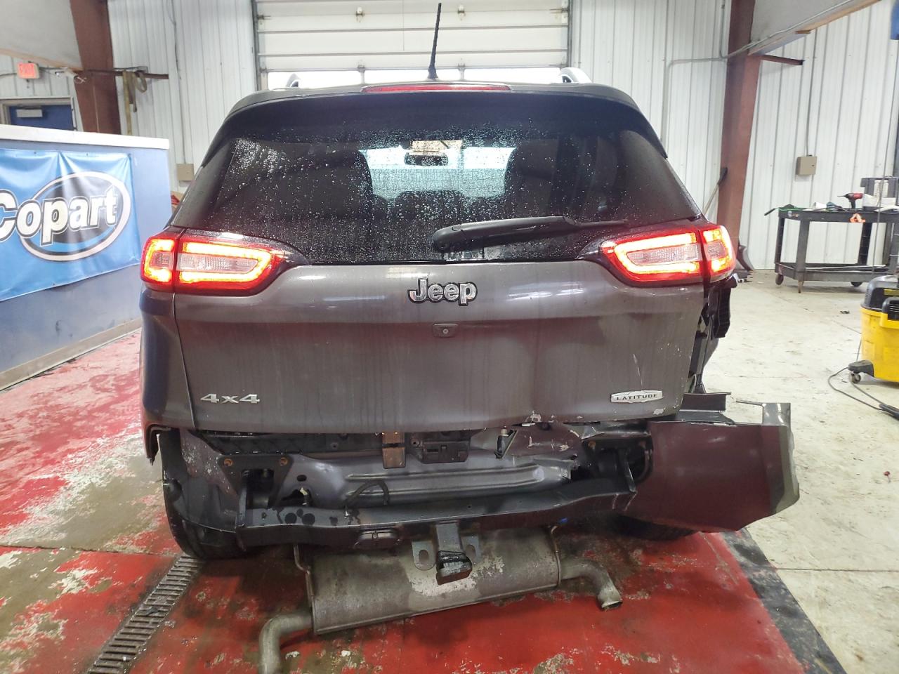 2015 Jeep Grand Cherokee - Image 6