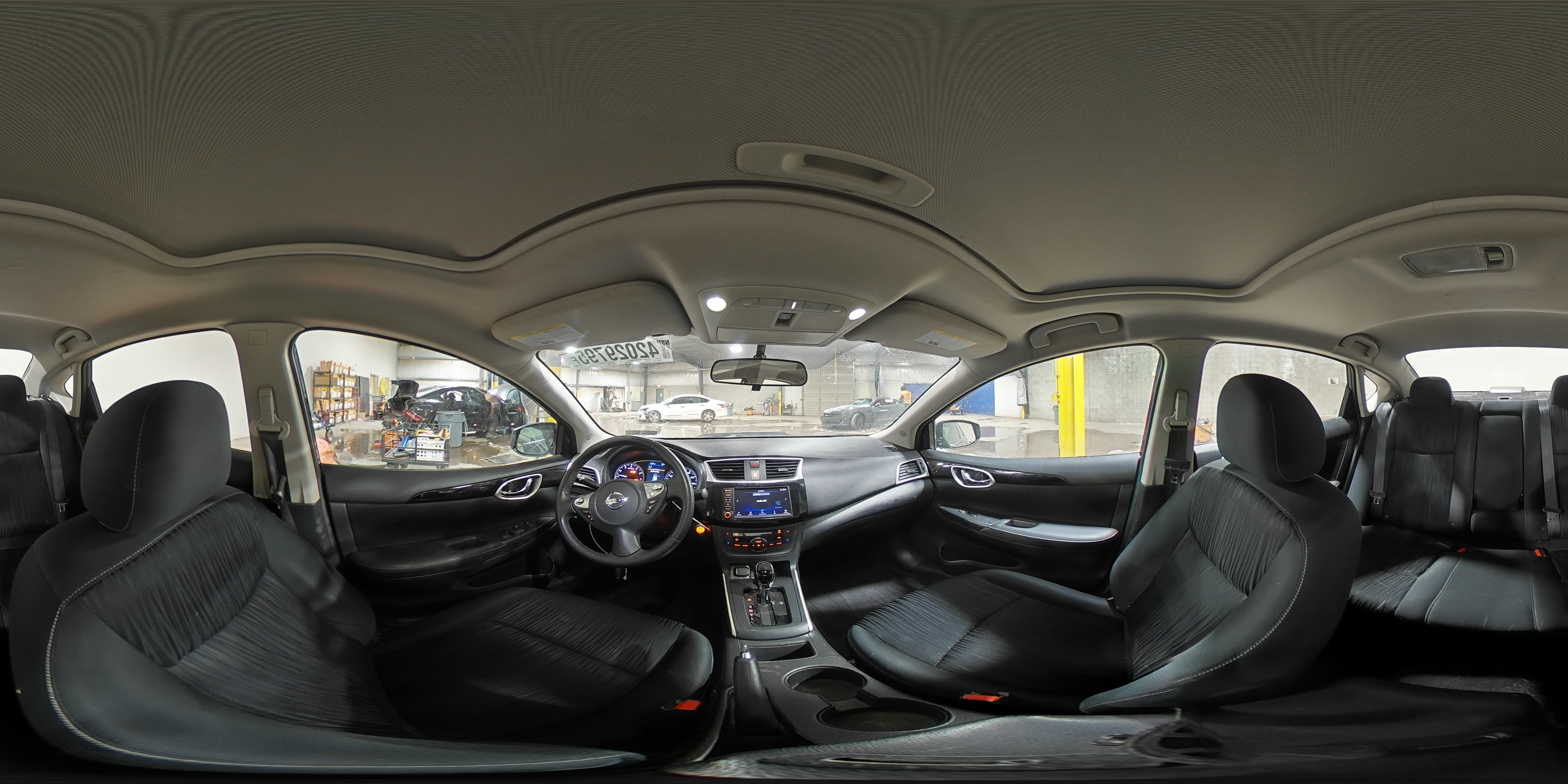 2019 Nissan Sentra - Image 14