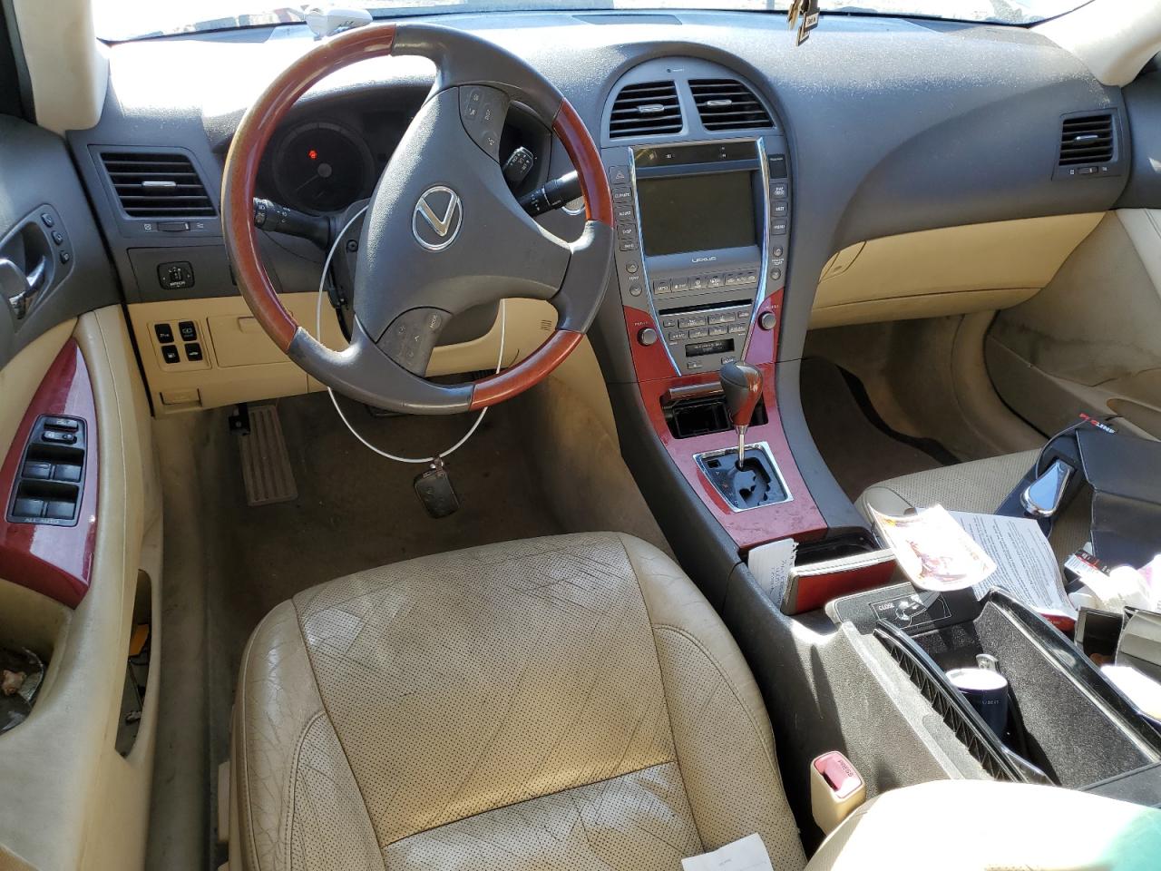 2009 Lexus ES - Image 8