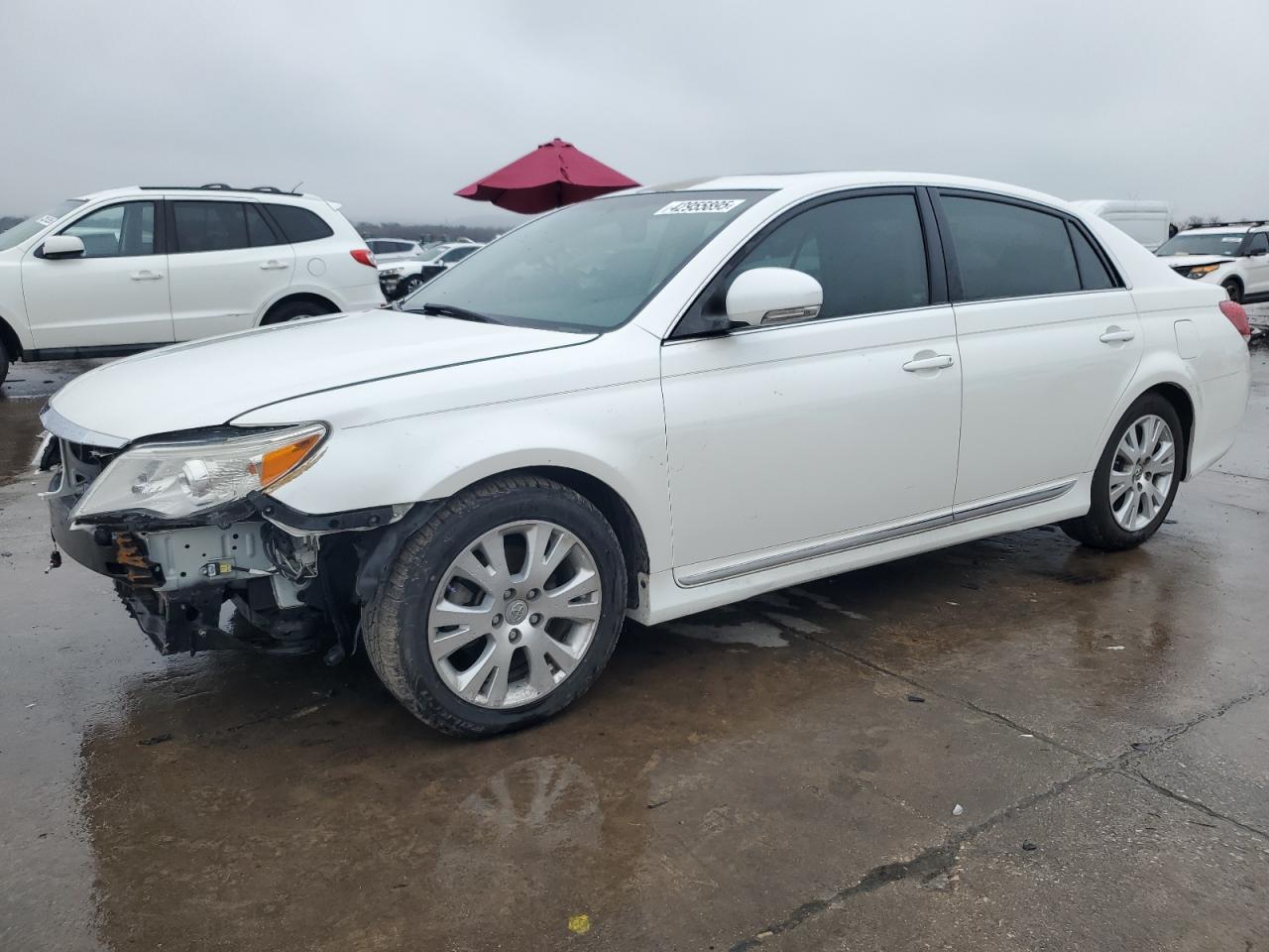 2011 Toyota Avalon - Image 1