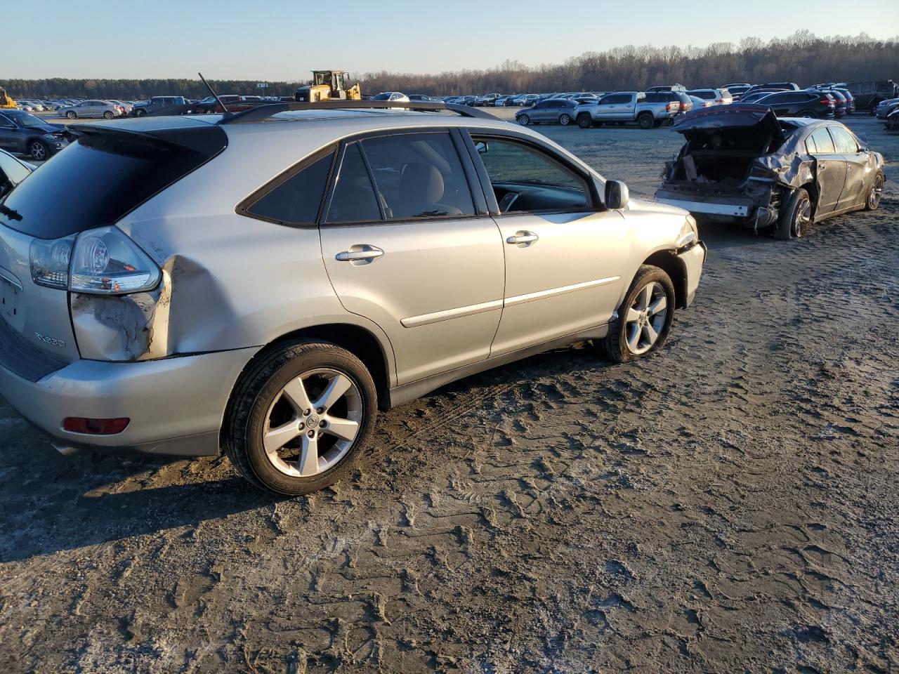 2004 Lexus RX - Image 3