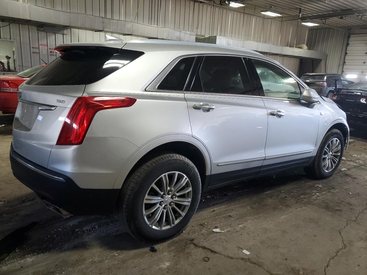 2019 Cadillac XT5 - Image 3