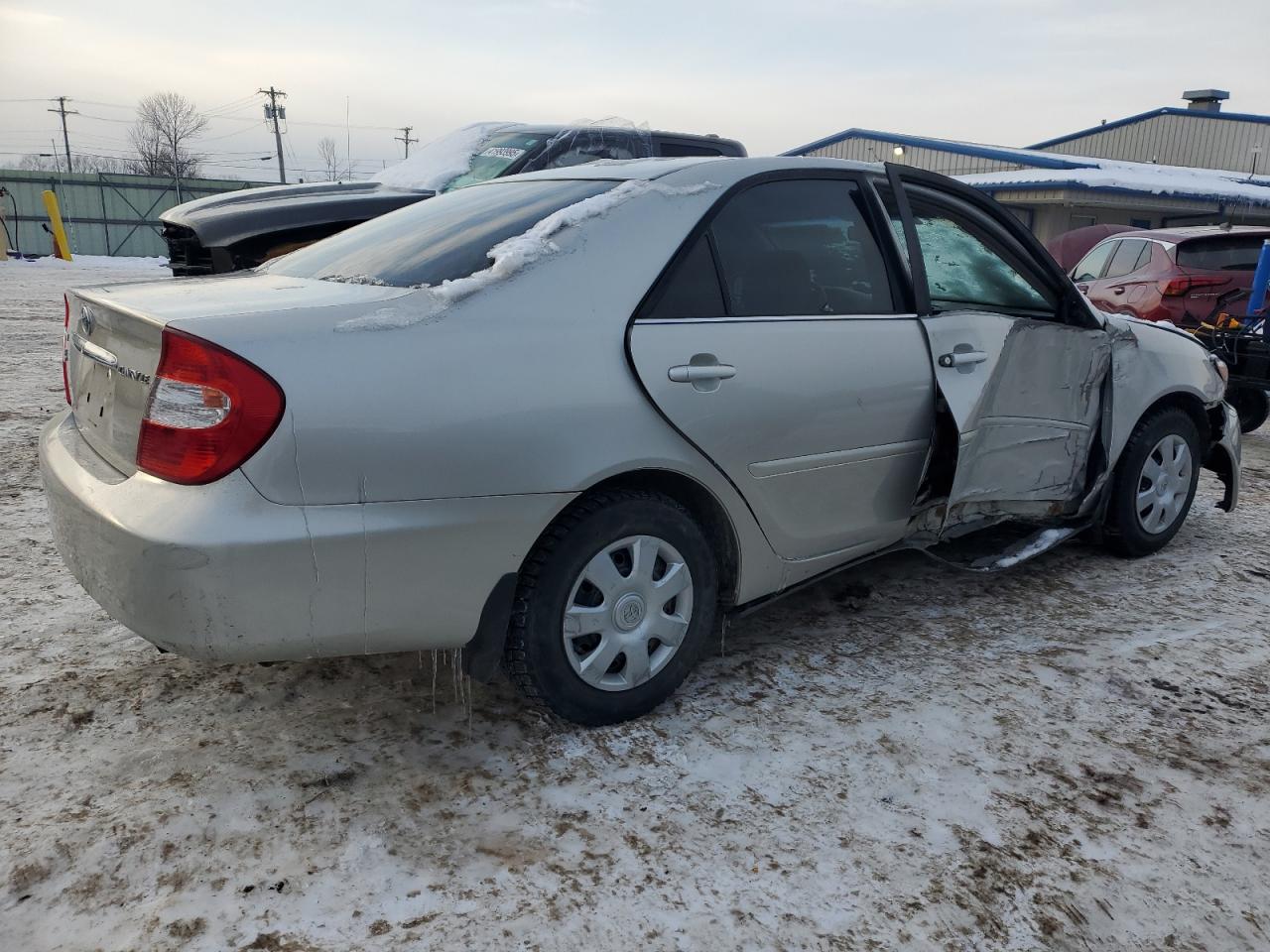 2004 Toyota Camry - Image 3
