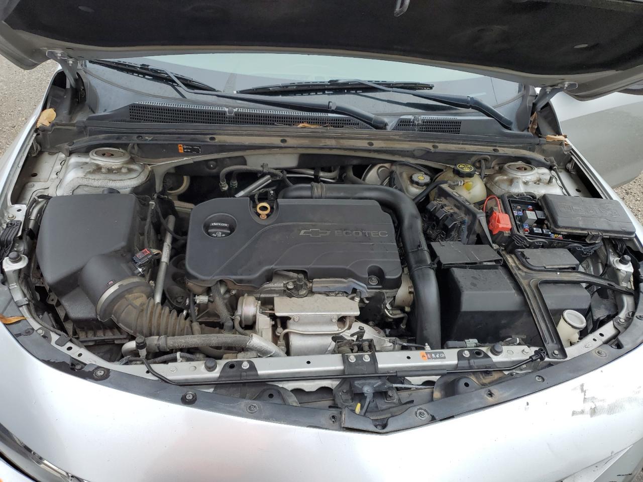 2016 Chevrolet Malibu - Image 12