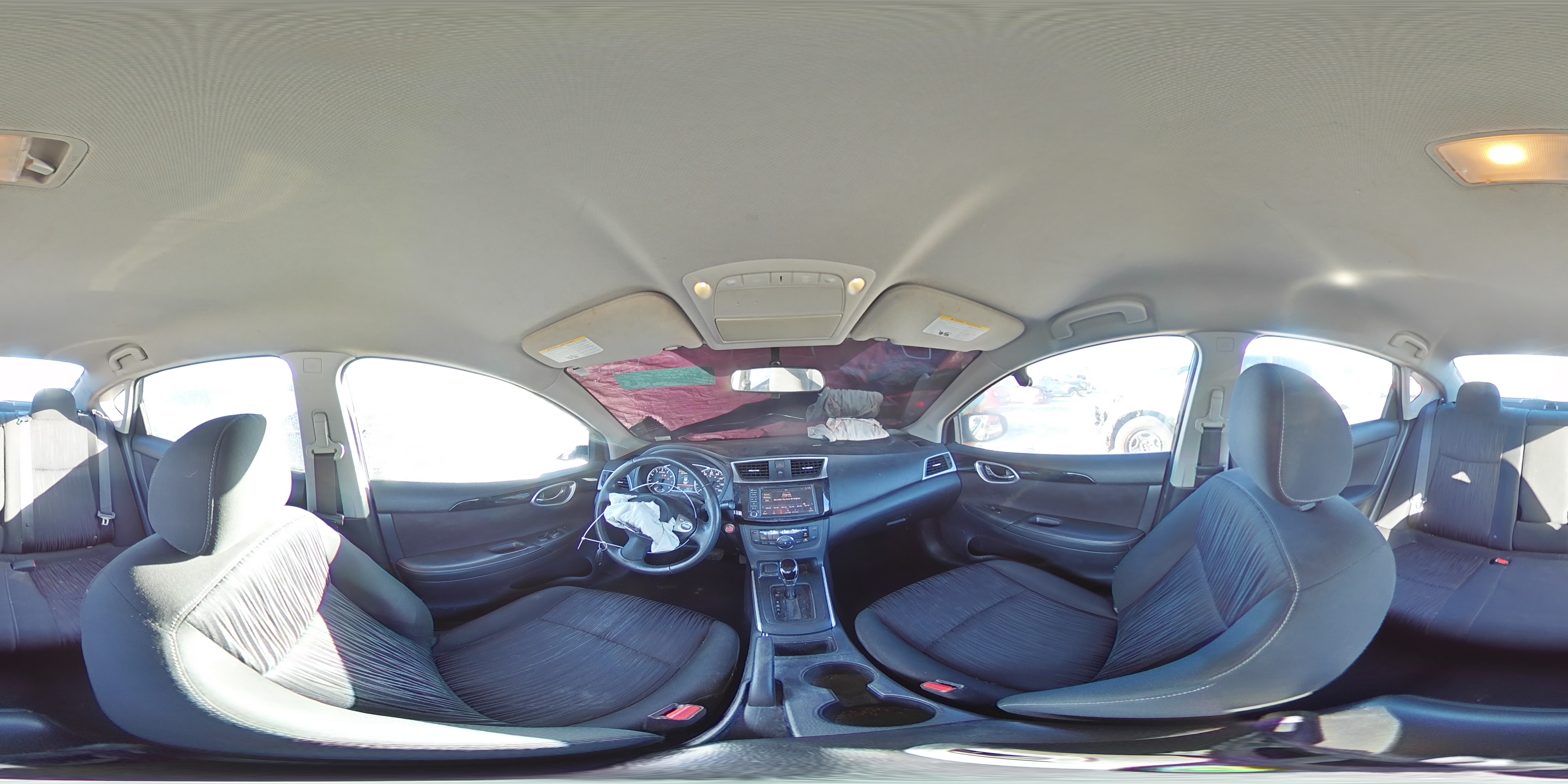 2019 Nissan Sentra - Image 13