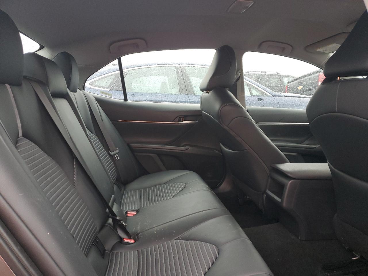 2024 Toyota Camry - Image 10