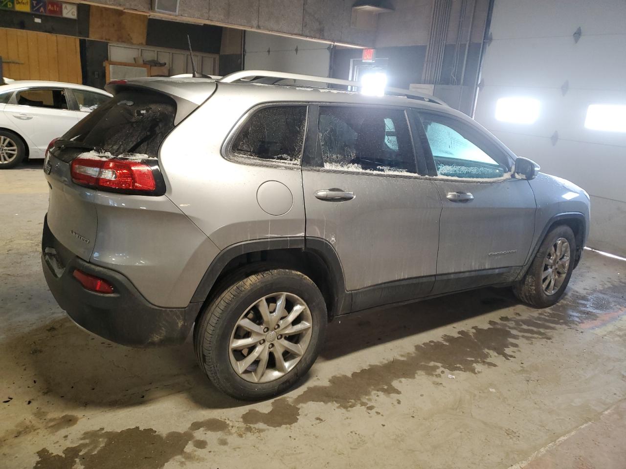 2016 Jeep Grand Cherokee - Image 3