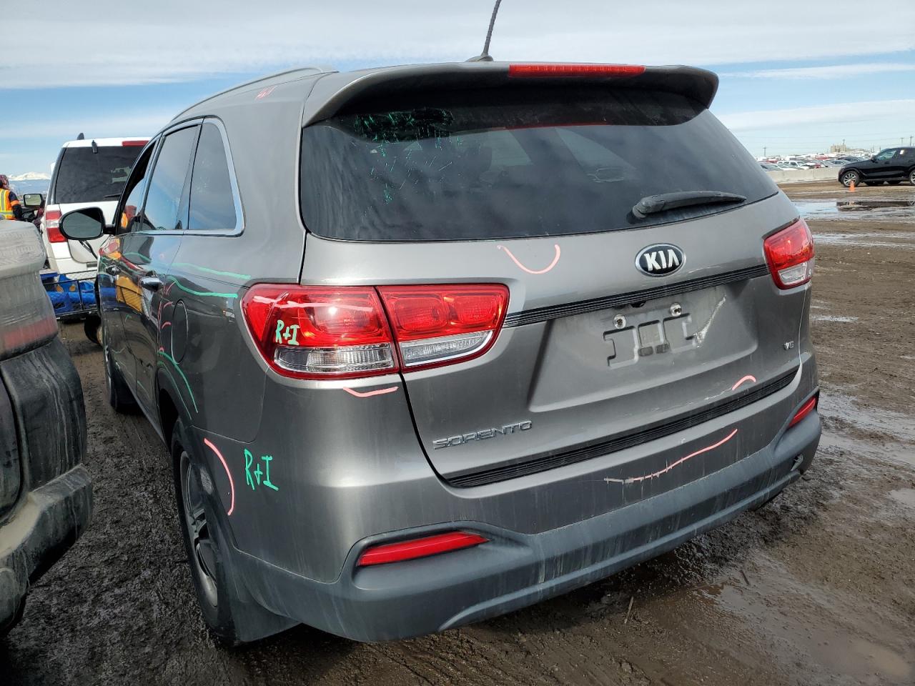 2016 Kia Sorento - Image 2