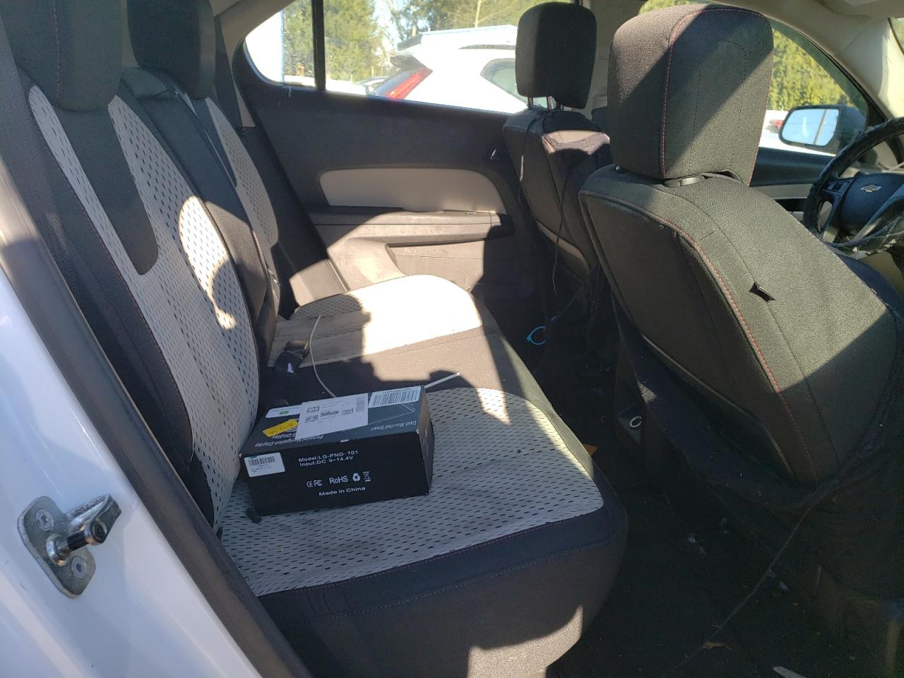 2010 Chevrolet Equinox - Image 11