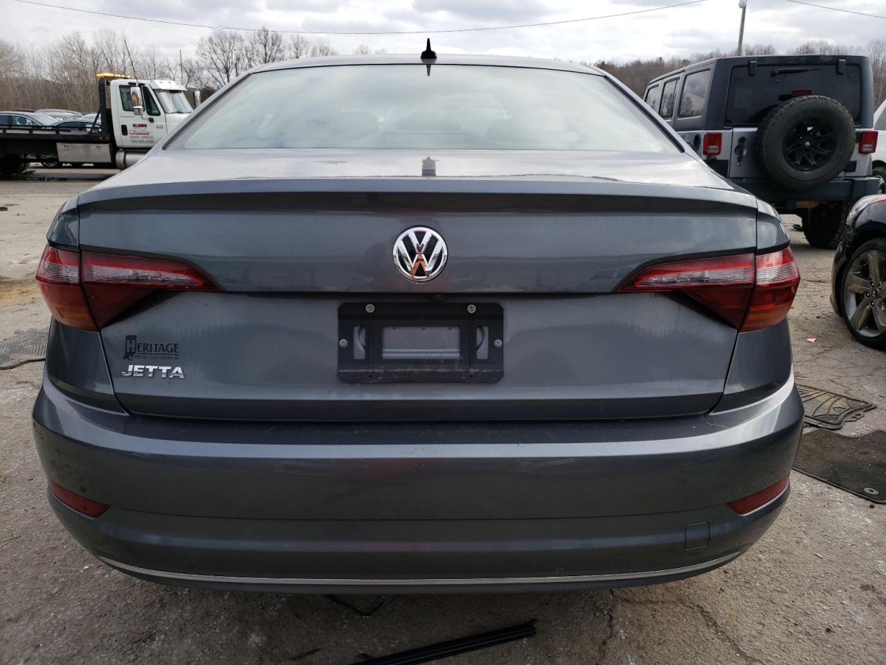 2019 Volkswagen Jetta - Image 6