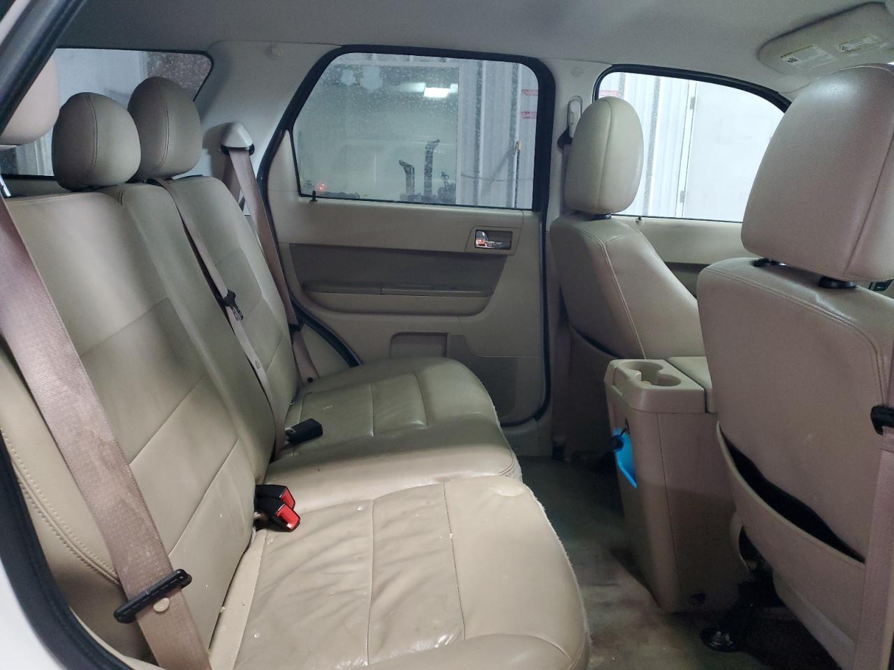 2012 Ford Escape - Image 11
