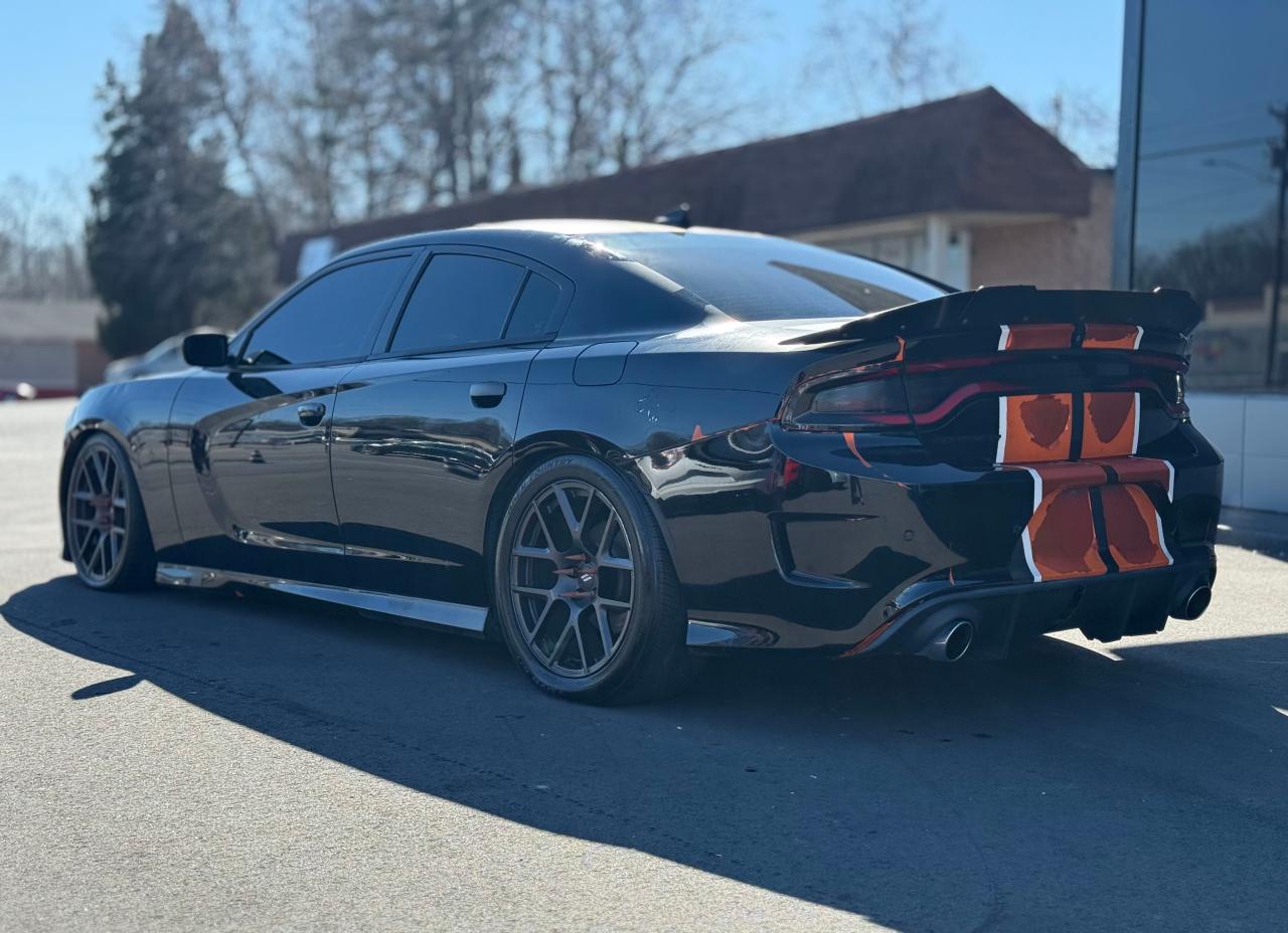 2017 Dodge Charger - Image 3