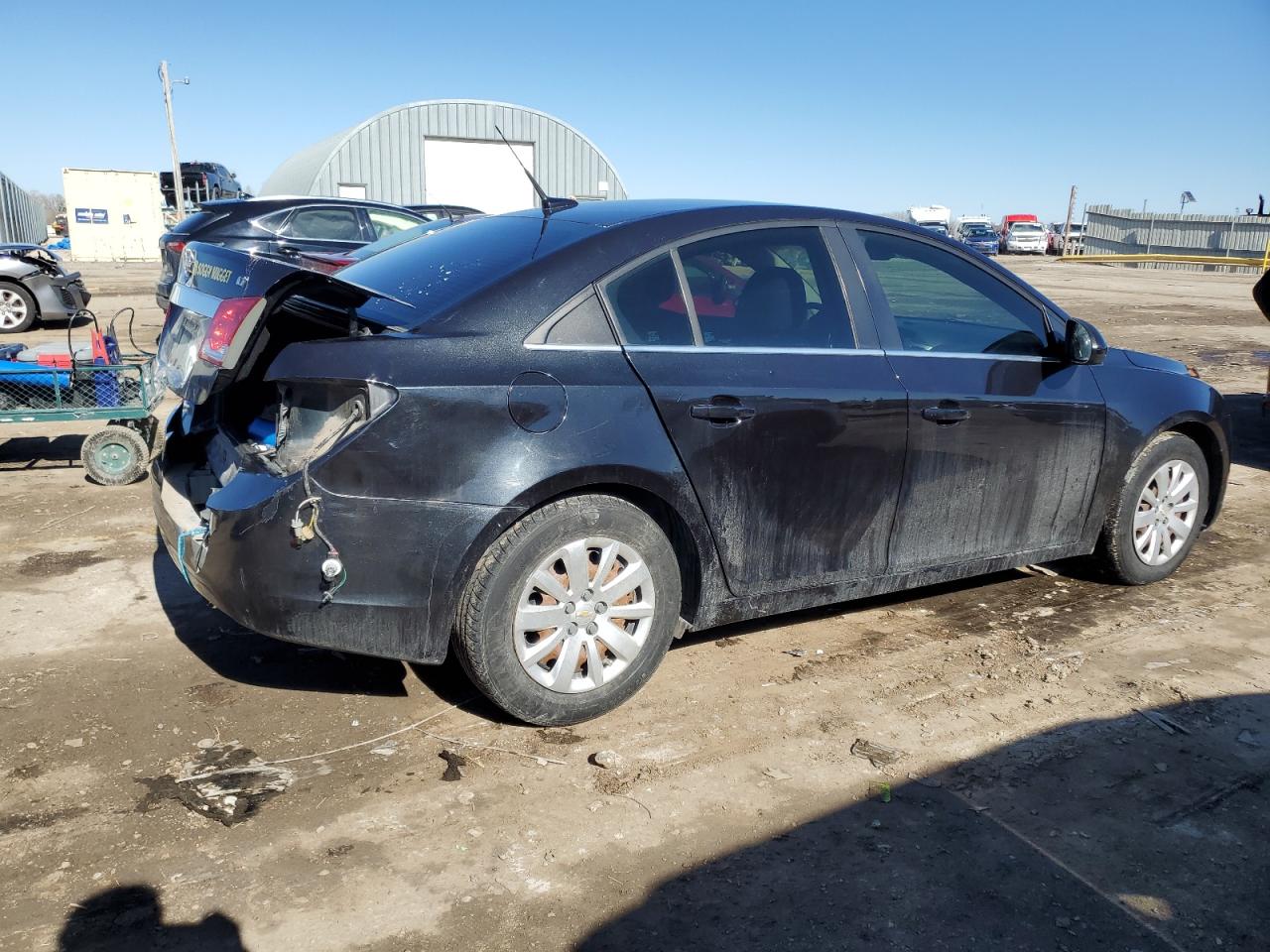 2011 Chevrolet Cruze - Image 3