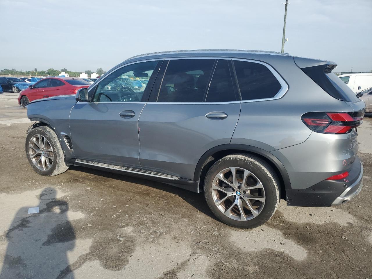 2024 BMW X5 - Image 2