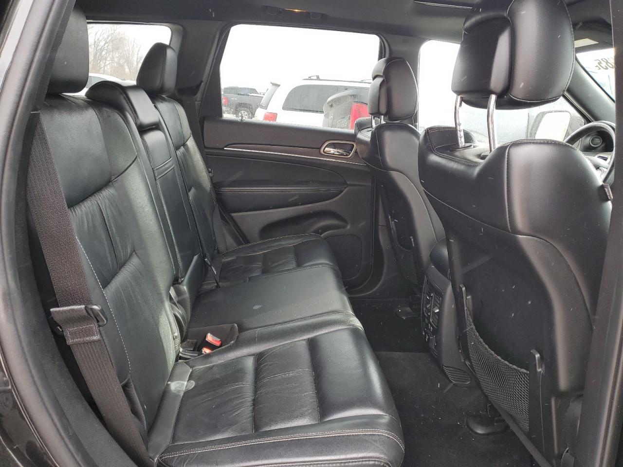 2014 Jeep Grand Cherokee - Image 11