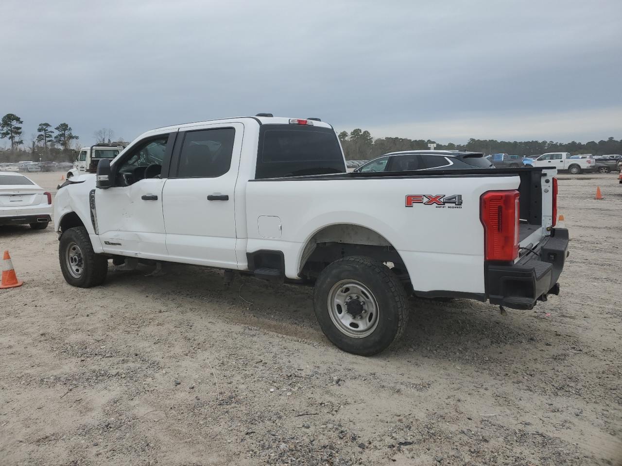 VIN 1FT7W2BT6REC03233 2024 FORD F250 no.2