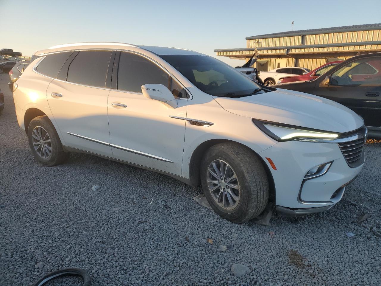 2022 Buick Enclave - Image 4