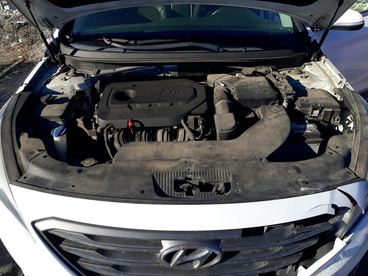 2015 Hyundai Sonata - Image 11