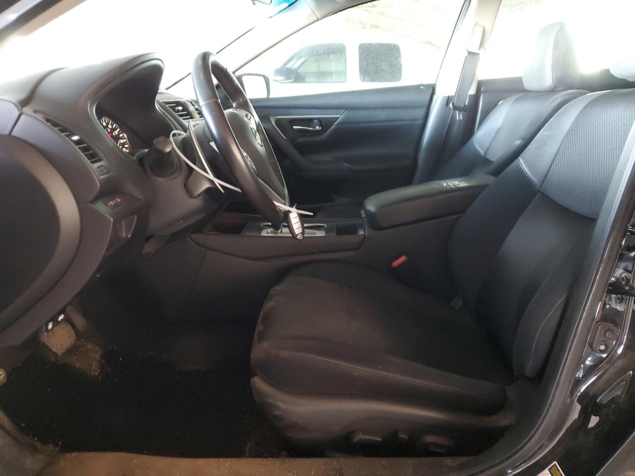 2018 Nissan Altima - Image 7