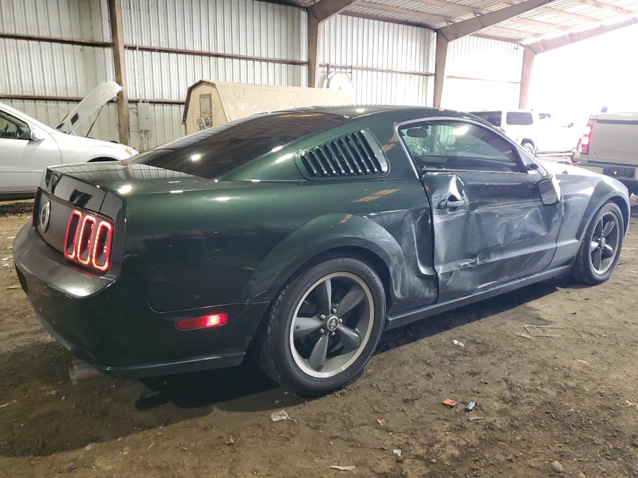 2008 Ford Mustang - Image 3