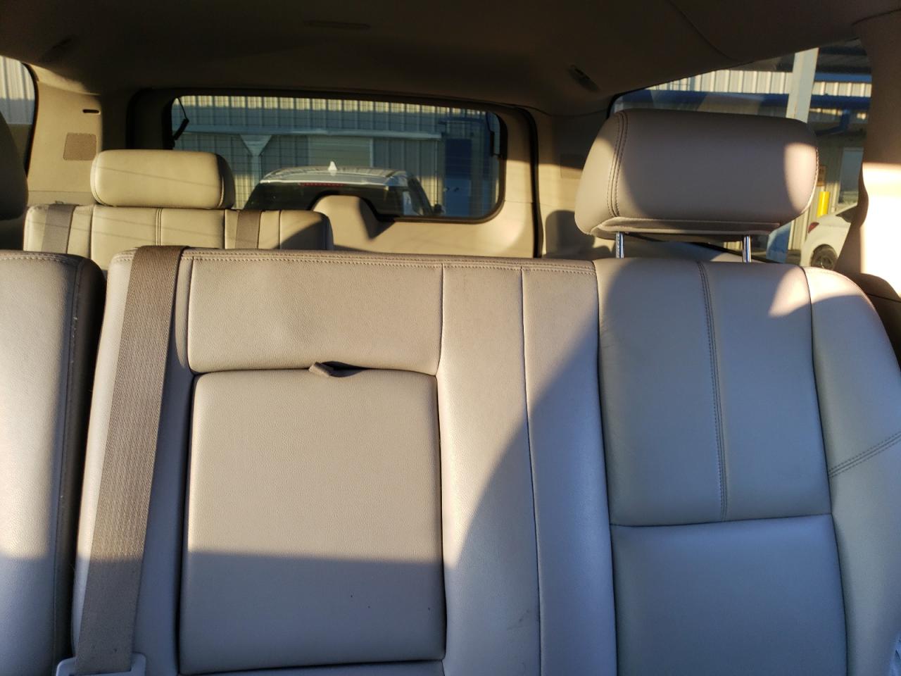 2008 Chevrolet Suburban K1500 Ls VIN: 3GNFK16398G137643 Lot: 89219905