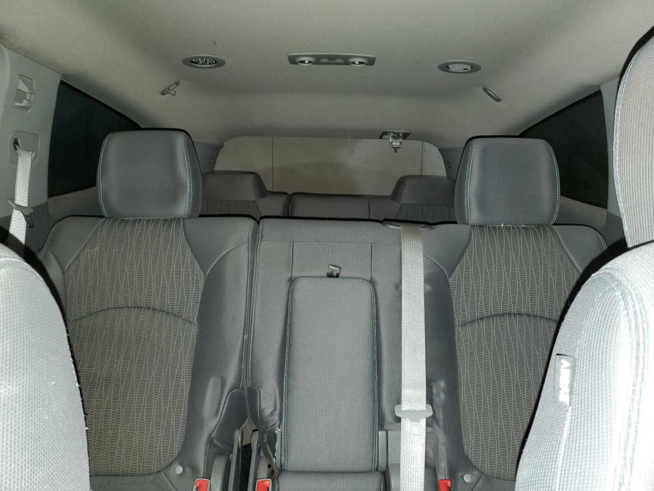 2015 Chevrolet Traverse - Image 10