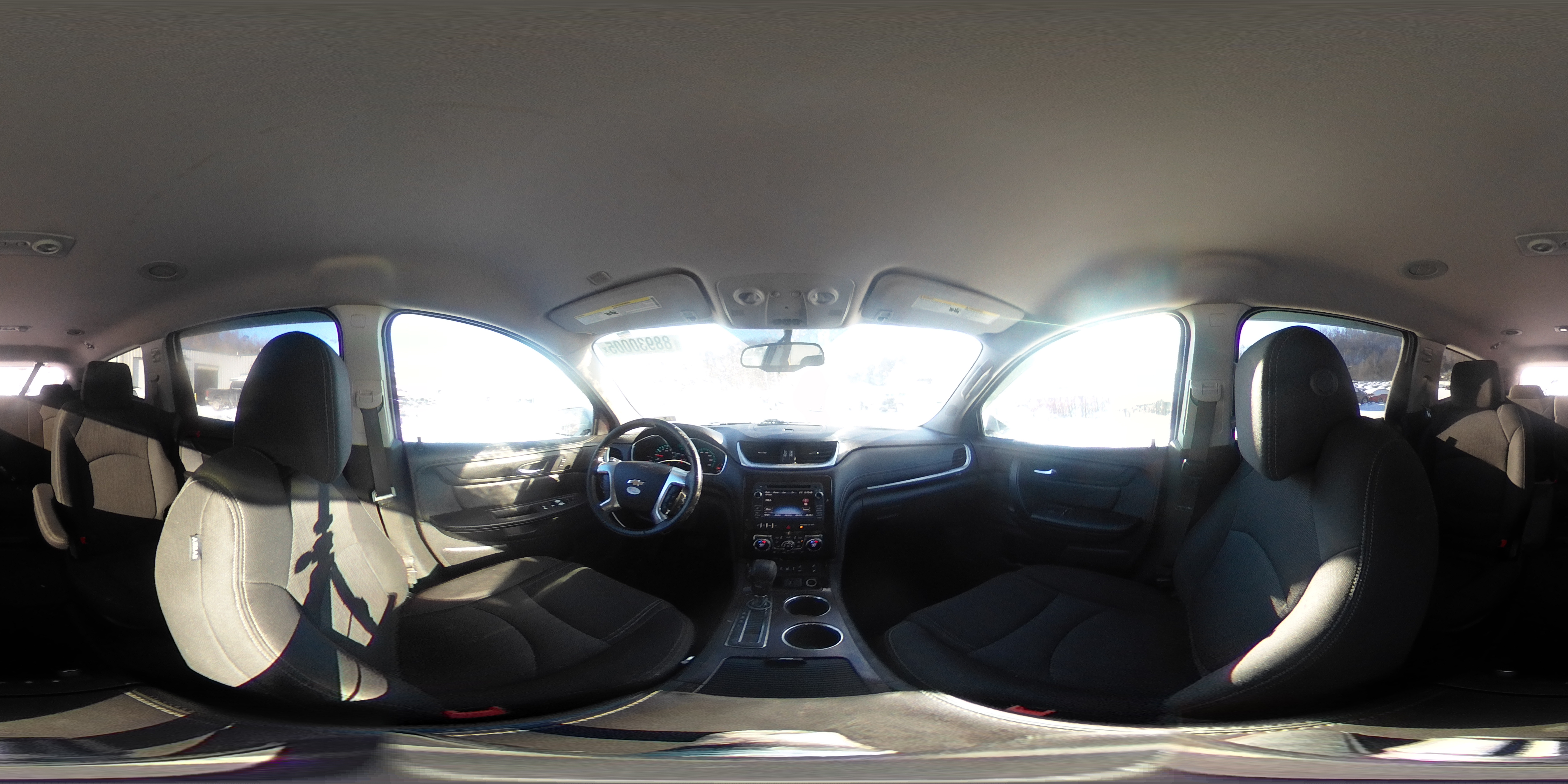2016 Chevrolet Traverse - Image 14