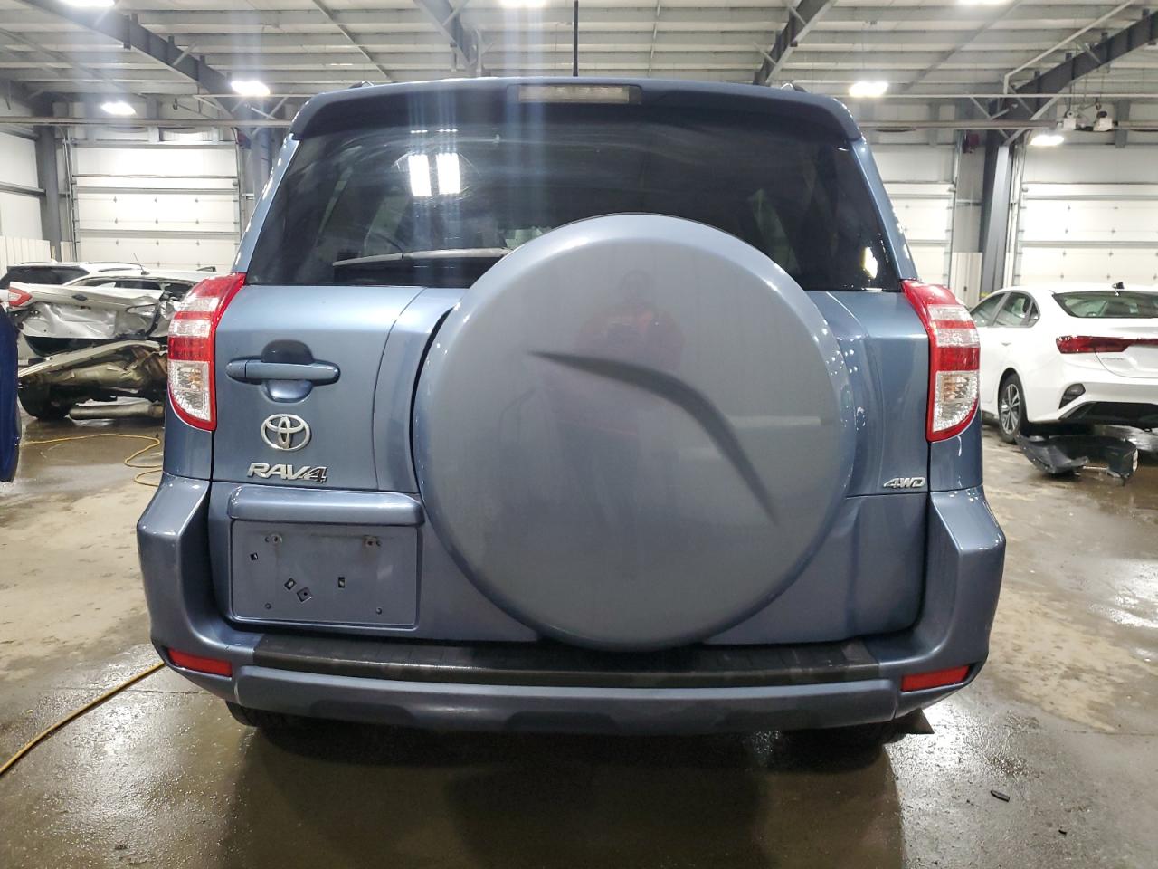 2012 Toyota RAV 4 - Image 6