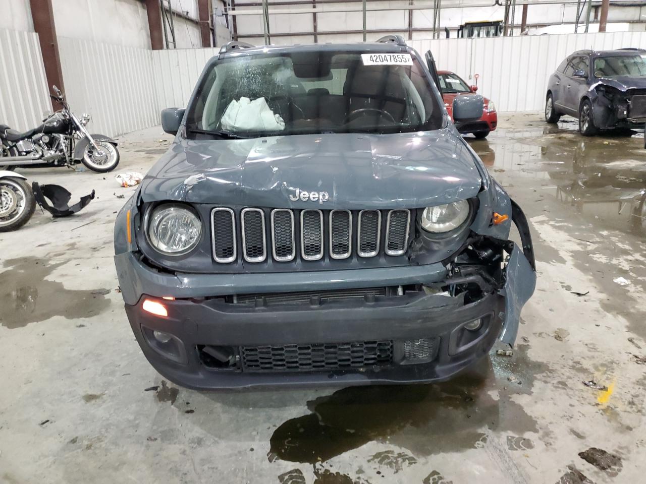 2018 Jeep Renegade - Image 5