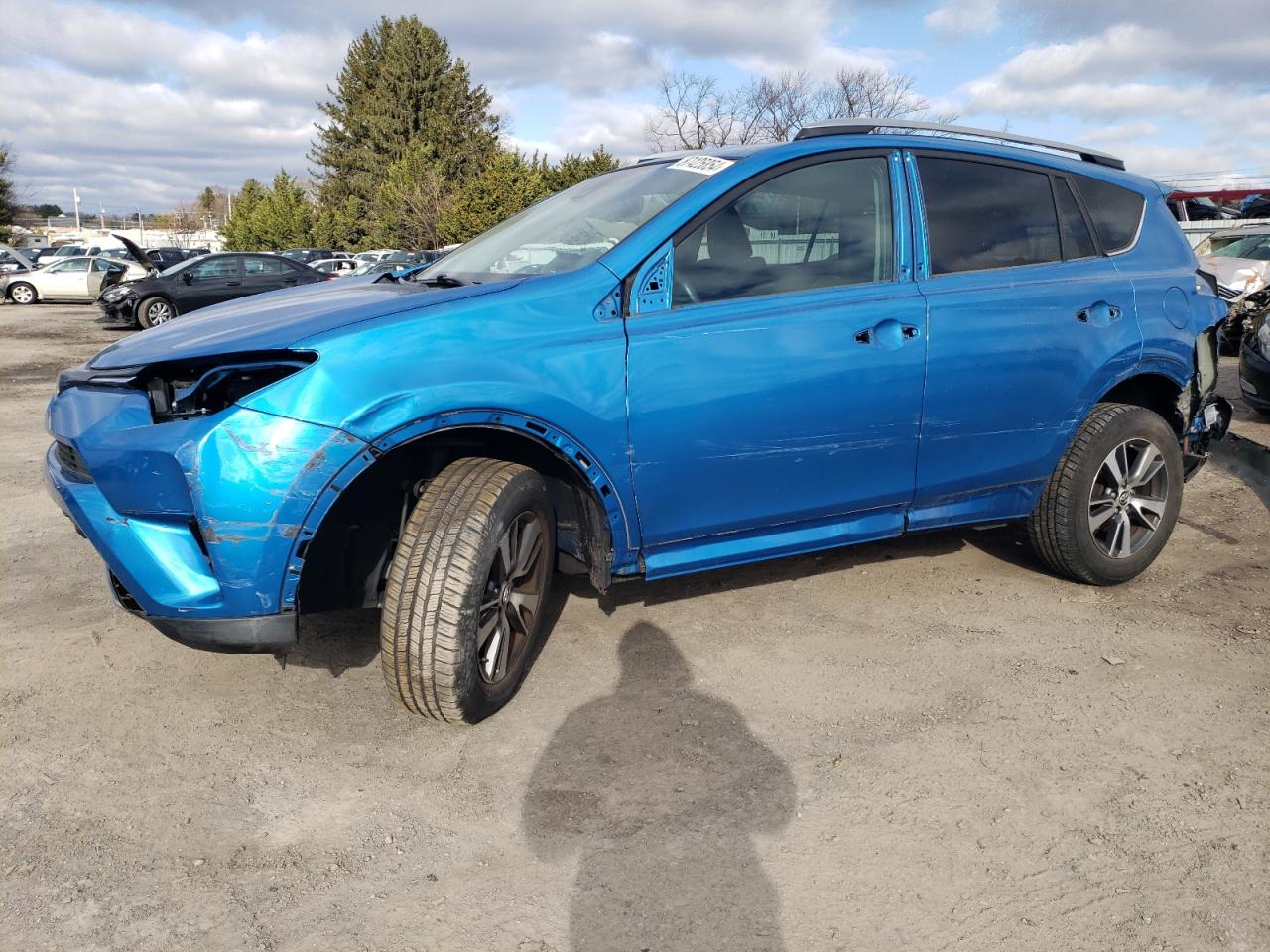 2018 Toyota RAV 4 - Image 1