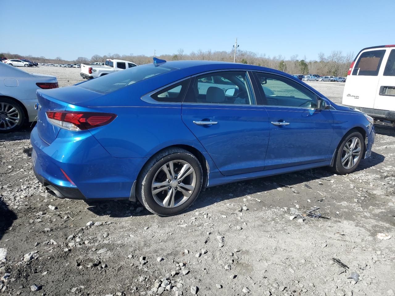 2018 Hyundai Sonata - Image 3