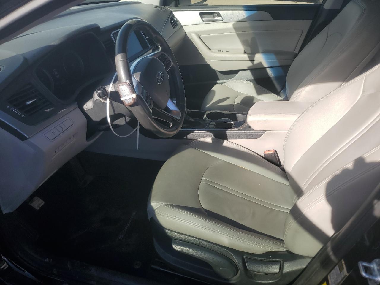2019 Hyundai Sonata - Image 7