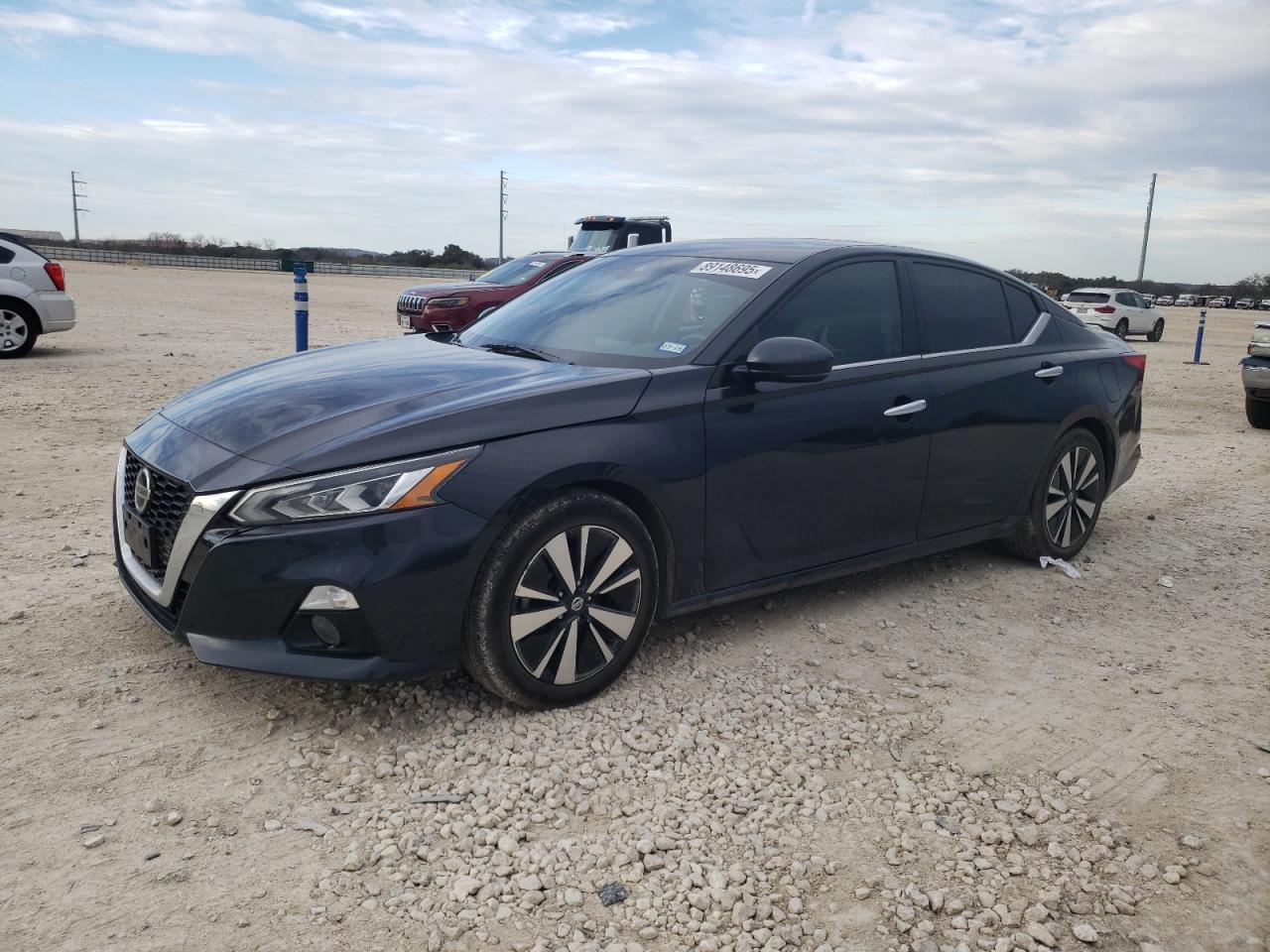 2021 Nissan Altima - Image 1